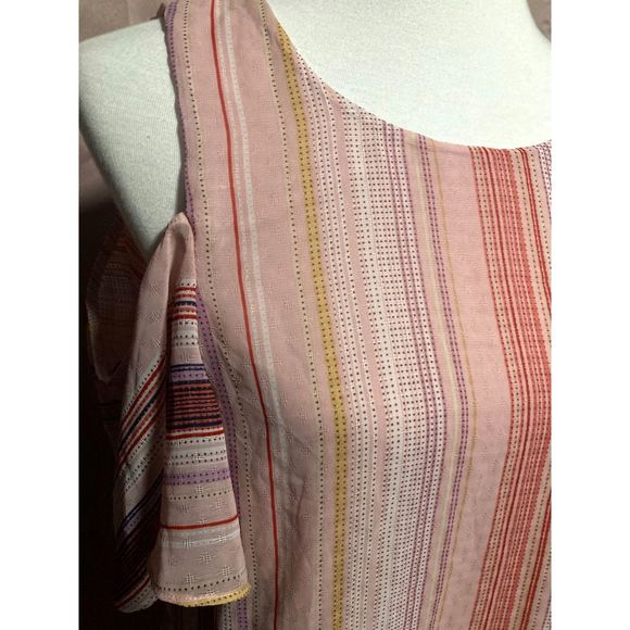 Large Lily White Pink Striped Exposed Shoulder Top - Picture 2 of 4
